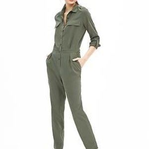 COPY - BANANA REPUBLIC | Olive Green Jumpsuit